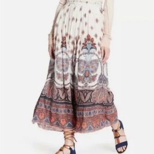 Free People flowing gauze wide-leg / Palazzo / Culotte pants size Medium